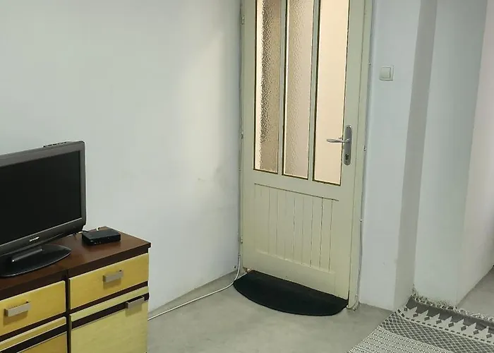 Kristian * بلغراد